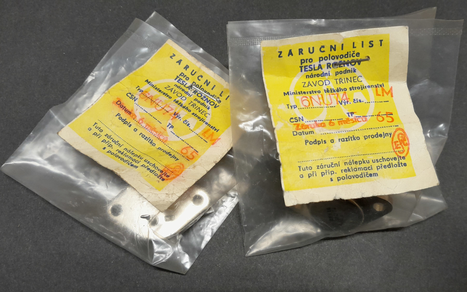tranzistor 6NU74